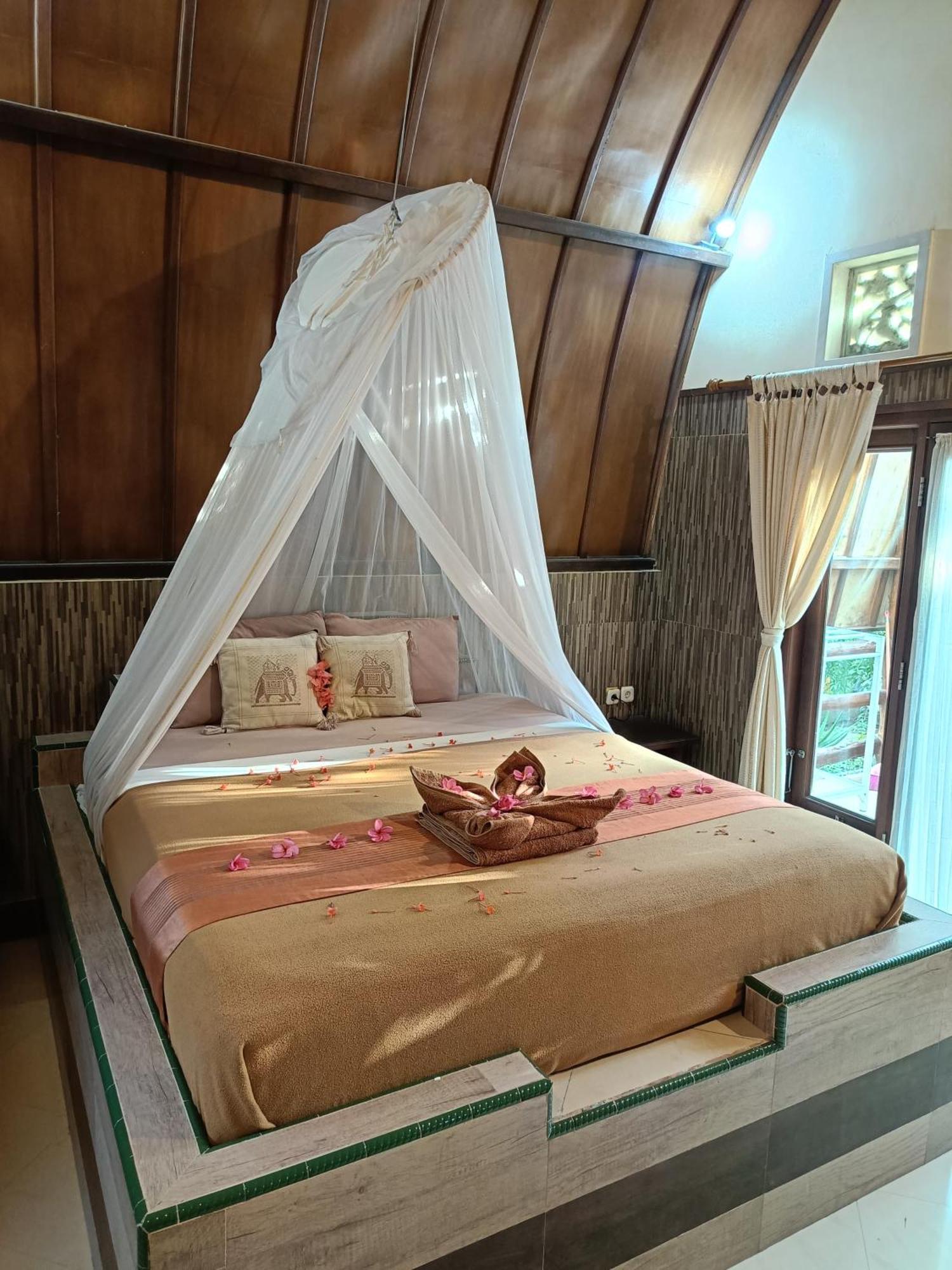 Noby Gili Cottages Гили Мено Екстериор снимка